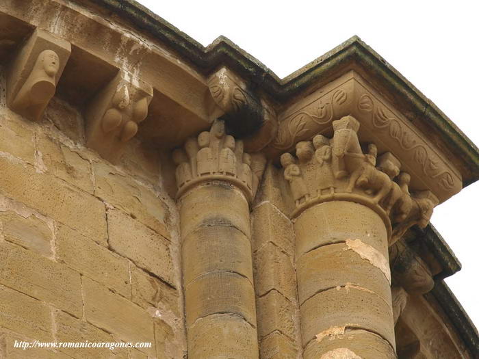 CAPITELES DEL LADO NORTE DEL ÁBSIDE CENTRAL. cABALLEROS Y DAMAS